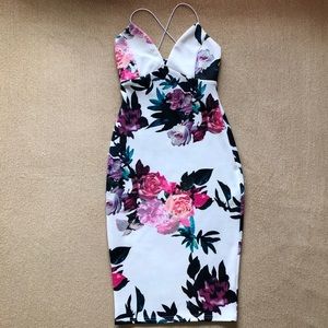 AX Paris White/Floral Midi Dress sz 6